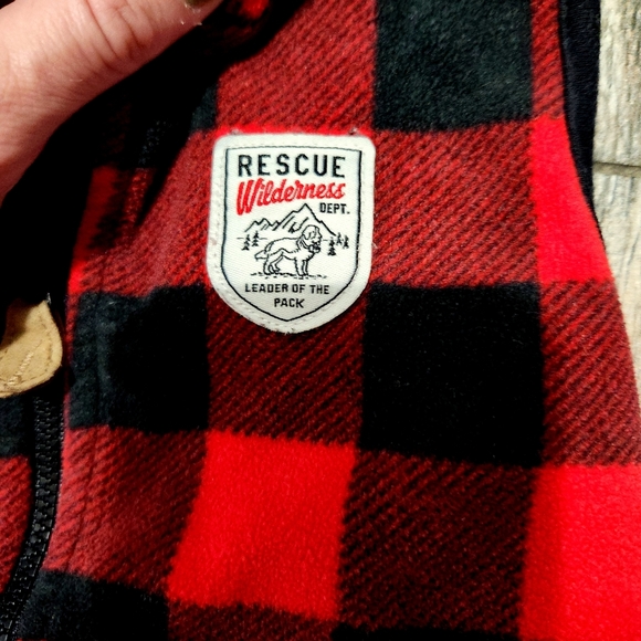 12/18M Bundle Red/Black Hoodie/Vest - Picture 7 of 8